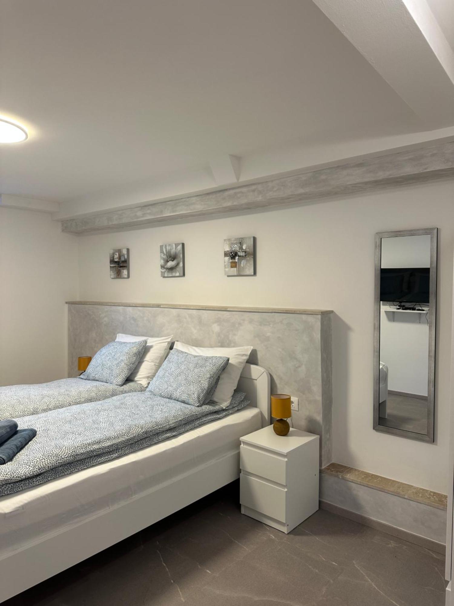 Apartment Bilic Pula Exterior foto
