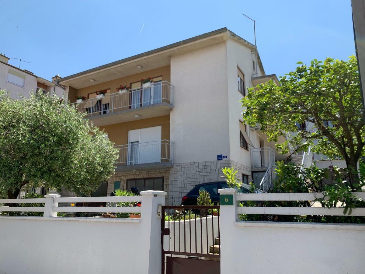 Apartment Bilic Pula Exterior foto