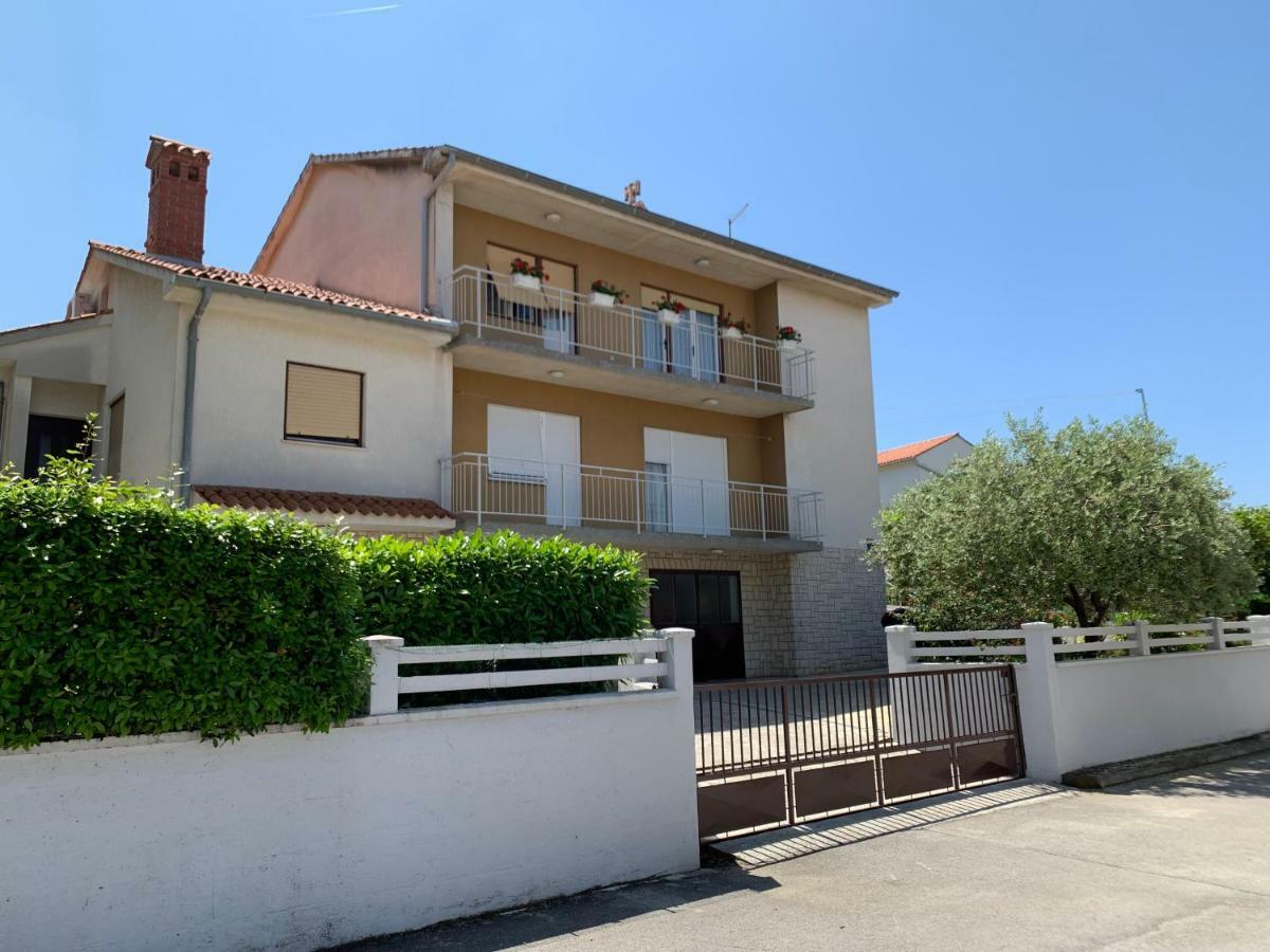 Apartment Bilic Pula Exterior foto